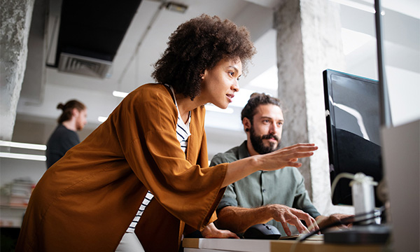 Optimize Your Engagement Strategy by Digitalizing the Customer Experience in Financial Services image